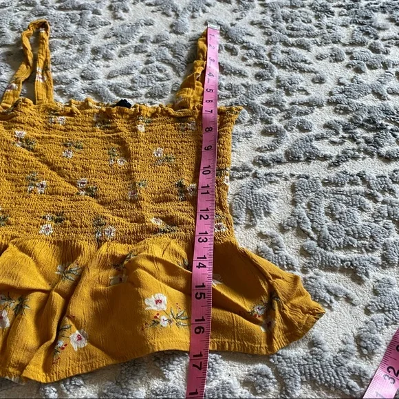American Eagle smocked waist sleeveless crop top - golden yellow floral print - Picture 6 of 9